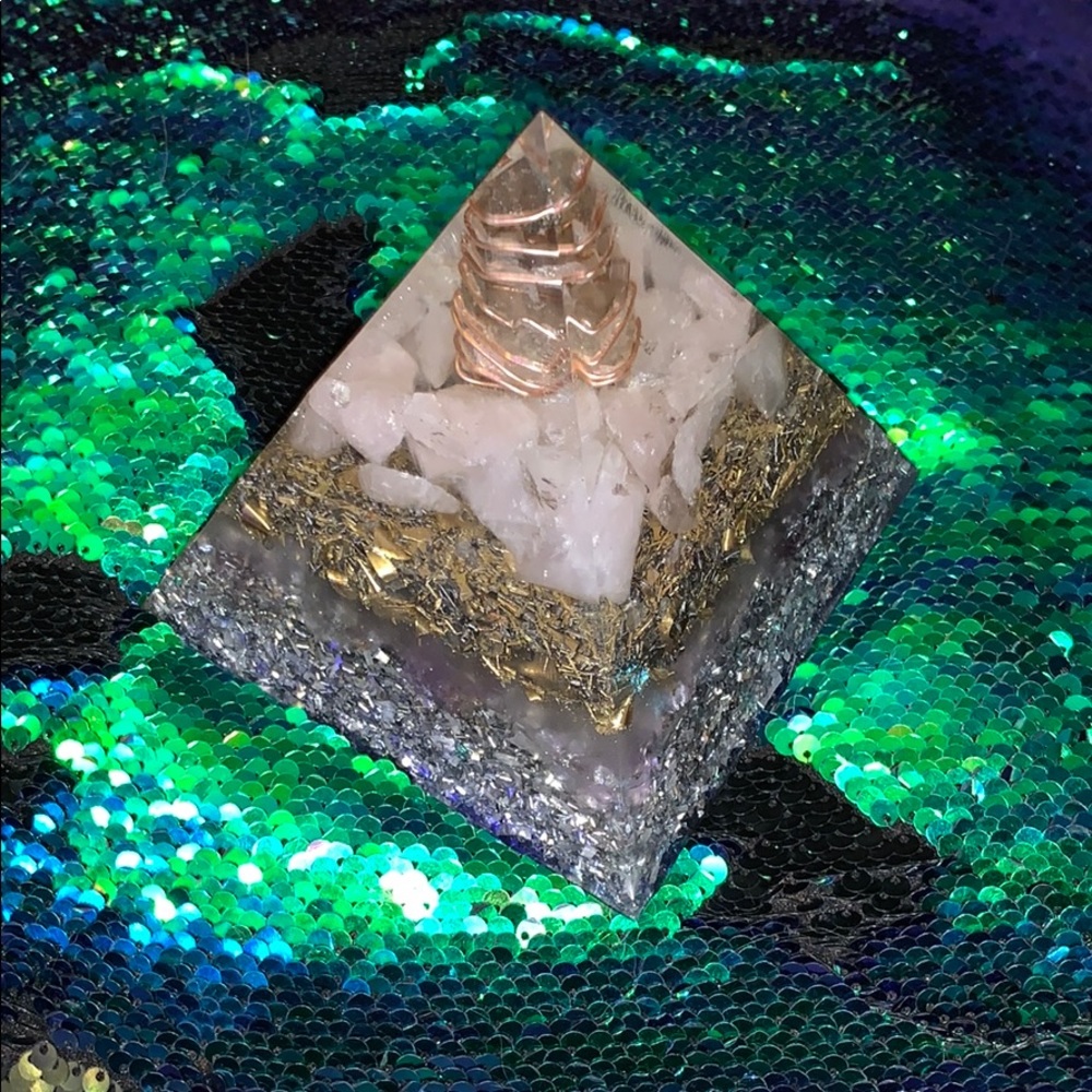 Custom Energy Crystal Pyramid